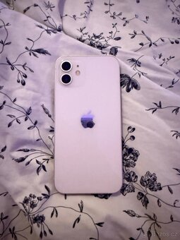 iPhone 12 bílý - 2