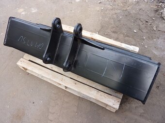 pevná svahovka 150cm, břit HARDOX, Komatsu WB93 WB97 ... - 2