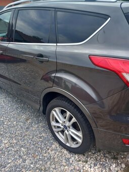 ford kuga titanium 4x4,132kw, tdci. cena--225000kč. - 2