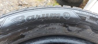 Zimní pneu 205/55R16 Barum (66) - 2
