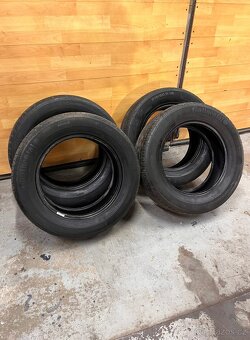Letní pneu 215/60/16 - 2