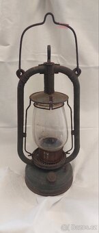 Starožitná petrolejová lampa - 2
