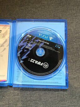 PlayStation 4 hra: FIFA 22 - 2