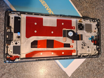 Huawei Honor 70 displej - 2