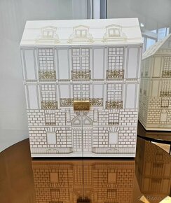 Limitovaný adventní kalendář Dior - 2