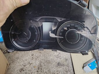 Věci na Hyundai I40 - 2