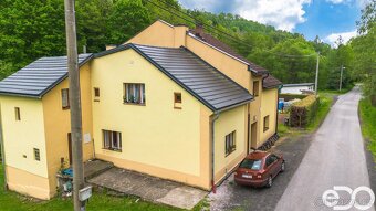 Prodej rodinného domu 5+2 v Semilech - 2