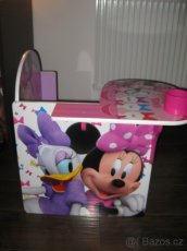 americký stolek - 2