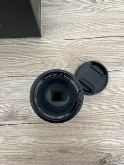 Fujinon XF 56mm F1.2 R - 2