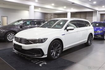 VW Passat B8 GTE Variant 1.4TSI 160kW DSG - záruka Autodraft - 2