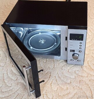 Nerezová Mikrovlnná trouba Daewoo - 2