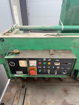 Tabulové nůžky PIESOK NTE 3150/6.3 D - 2