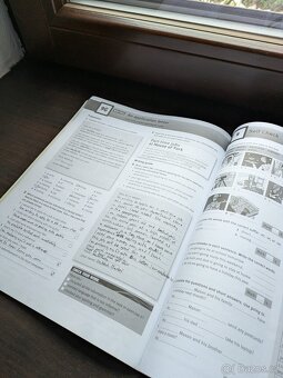 učebnice a PS Maturita Solutions Elementary - 2