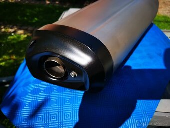 Originální výfuk na Suzuki DL1000 V-Strom - 2