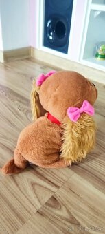 Interaktivní pes Luccy - 2