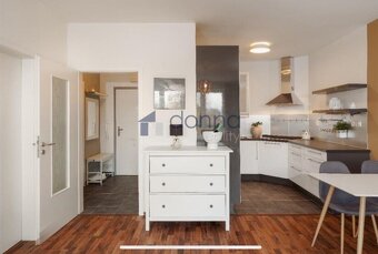 Pronájem bytu 2+kk/B, 54m2, ul. U Staré cihelny, Praha 3 - Ž - 2