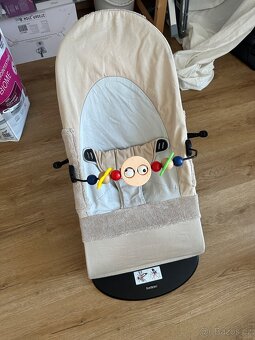 Babybjörn houpátko a originální hrazdička - 2