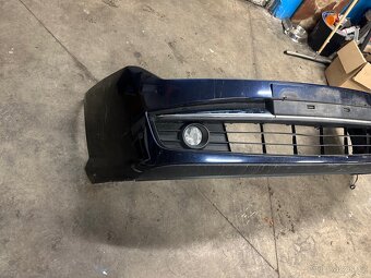 Nárazník Renault laguna - 2