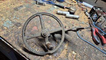 Hodinářský soustruh - 2