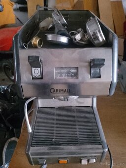 Pákový kávovar Carimali - 2