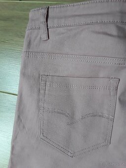 Dámské kalhoty vel.31 - 2