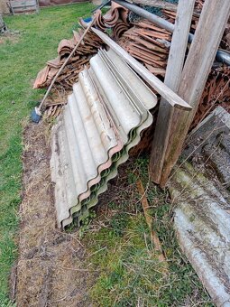 Vlnitý eternit, pálené tašky - 2