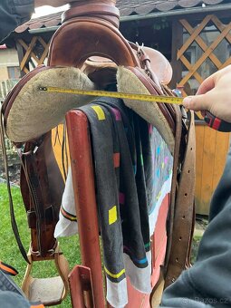 Westernové sedlo - 2