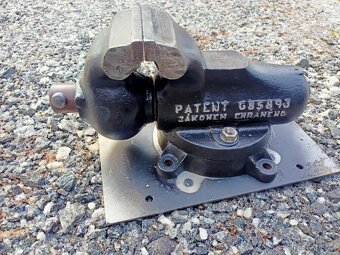 Svěrák york 100 - 2