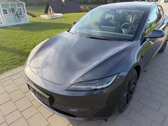 Tesla 3 highland - 2