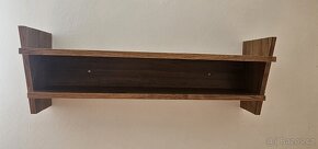 Nástěnná police - 2