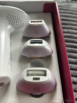 Philips Lumea IPL Hair Removal 8000 - 2