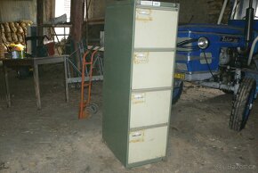Plechovou registračku - 2