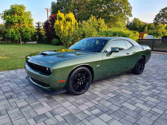 Dodge Challenger RT 5,7 Hemi 2020 Alcantara , DPH - 2