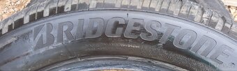 Pneumatiky Bridgestone 215/55/17 98V - 2