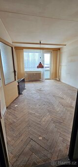 BYT 2+1 60m2 ve Staré Roli s balkonem - 2