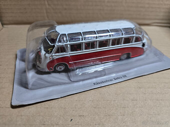 Model KÄSSBOHRER SETRA S8 (Kultovní autobusy #9) - 2