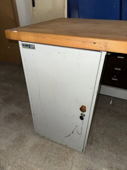 Dílenský ponk s úložným prostorem - 2