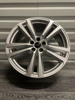 Alu AUDI Q7 5x112 20” 4M0601025G - 2
