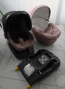 Trojkombinace s bohatou výbavou Peg perego GT3 - 2