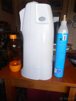 SODASTREAM  VÝROBNÍK SODOVKY - 2