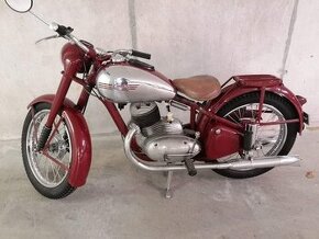 Jawa 250 pérak - 2