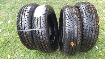 Prodám pneu 185/65R15 - 2