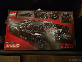 LEGO Technic Batmobil 42127 - 2