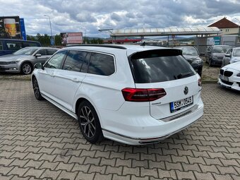 Volkswagen Passat Variant 2,0 TDI 110KW BEZ AD BLUE DPH - 2