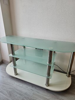 TV stolek - 2