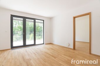 Pronájem bytu 2+kk s terasou a parkovacím stáním, 53 m2 - Pr - 2