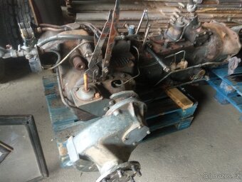 Podvozek Zetor 6911........... - 2