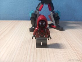 Lego Super Heroes: Miles Morales v obrněném robotu 76171 - 2