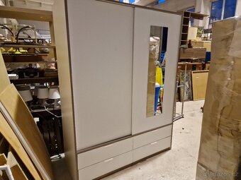 Skrin Šatní Lamino 60x155 výška 206 cm - 2