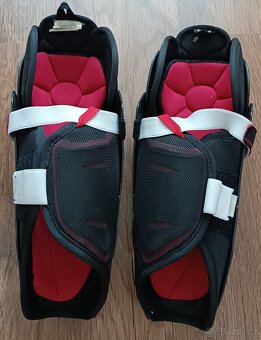 Chrániče holení Bauer S18 NSX Junior 12 ´´ / 30cm - 2